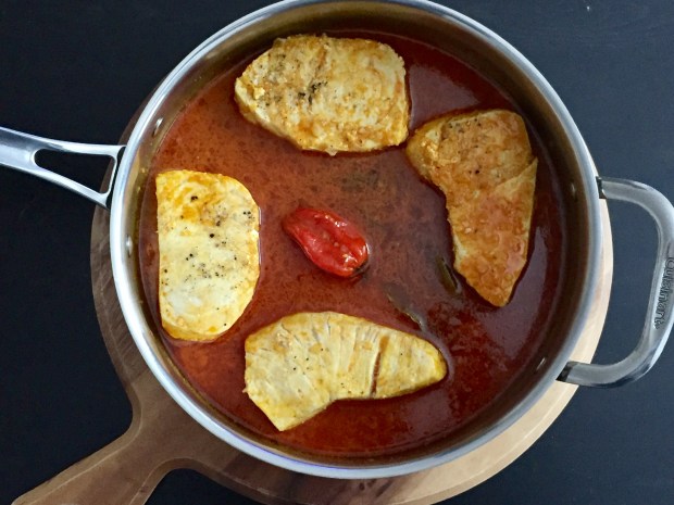 African fish bouillon with red palm oil