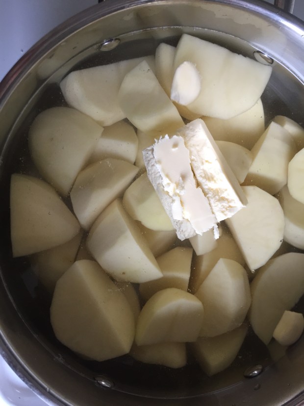 My baked Christmas garlic mashed potatoes